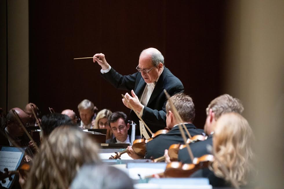 Robert Spano conducts the Atlanta Symphony Orchestra