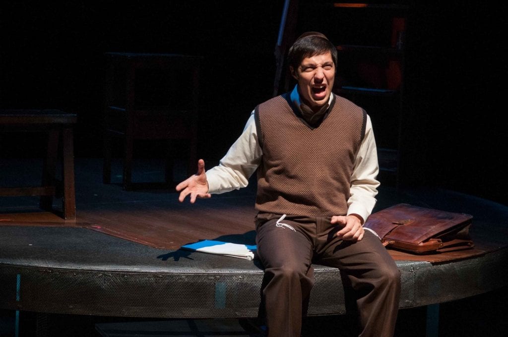Review Theatrical Outfit s Asher Lev Offers Potent Mix Of Conflict review-theatrical-outfit-s-asher-lev-offers-potent-mix-of-conflict