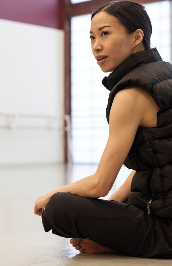 Tara Lee plays the seductive Esmerelda.