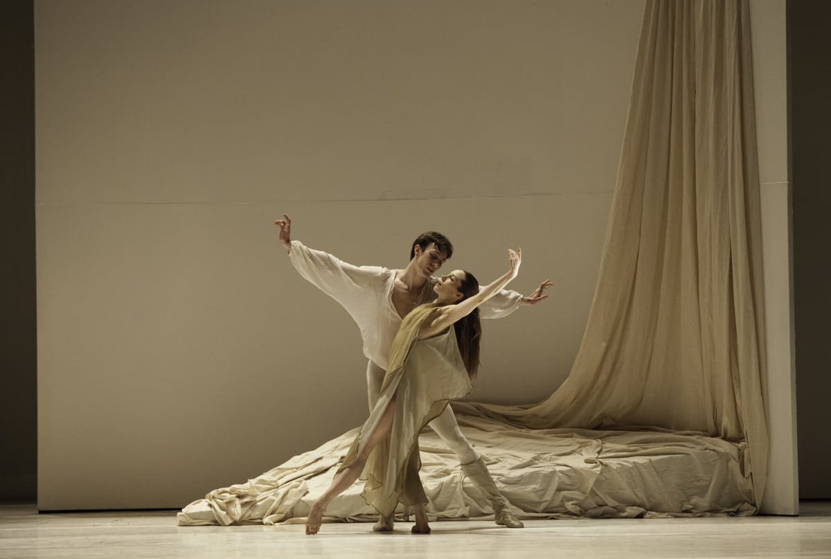 Alessa Rogers and Christian Clark in Atlanta Ballet's Romeo et Juliette Photo by C. McCullers, Atl Ballet Alessa Rogers and Christian Clark in Atlanta Ballet's Romeo et Juliette Photo by C. McCullers, Atl Ballet