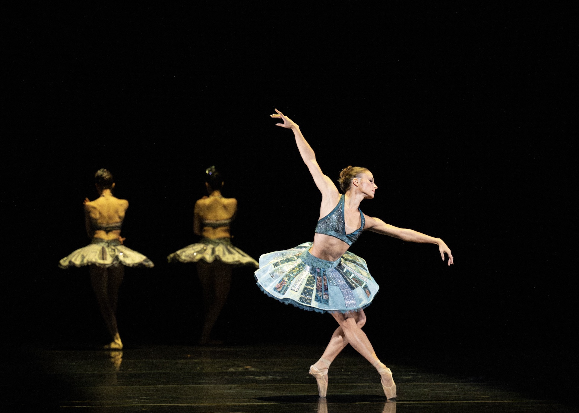 Review: Atlanta Ballet delivers harmony, stamina, joy in mixed bill ...