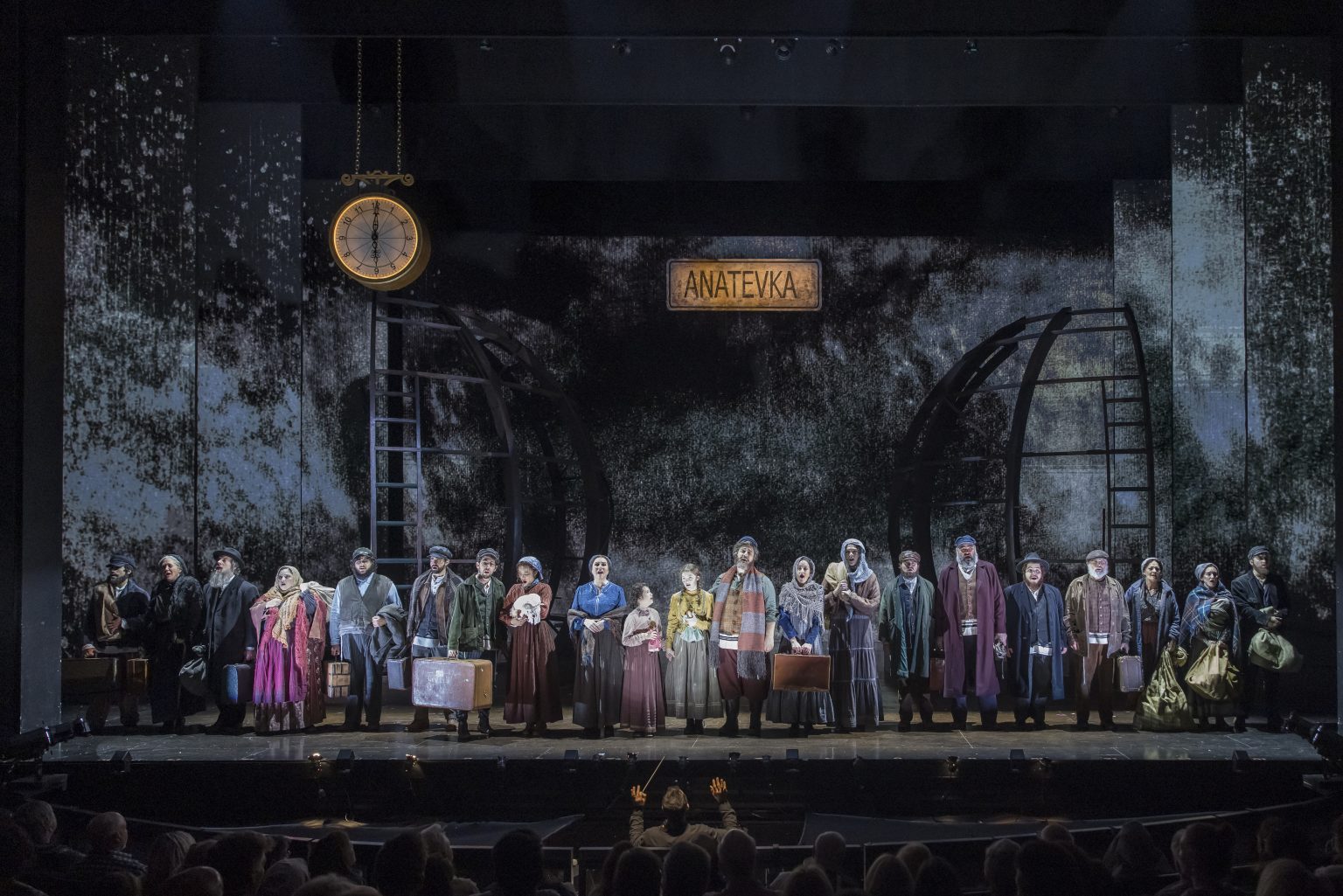 Review: Alliance Theatre’s and Atlanta Opera’s ‘Fiddler’ is a fine ...