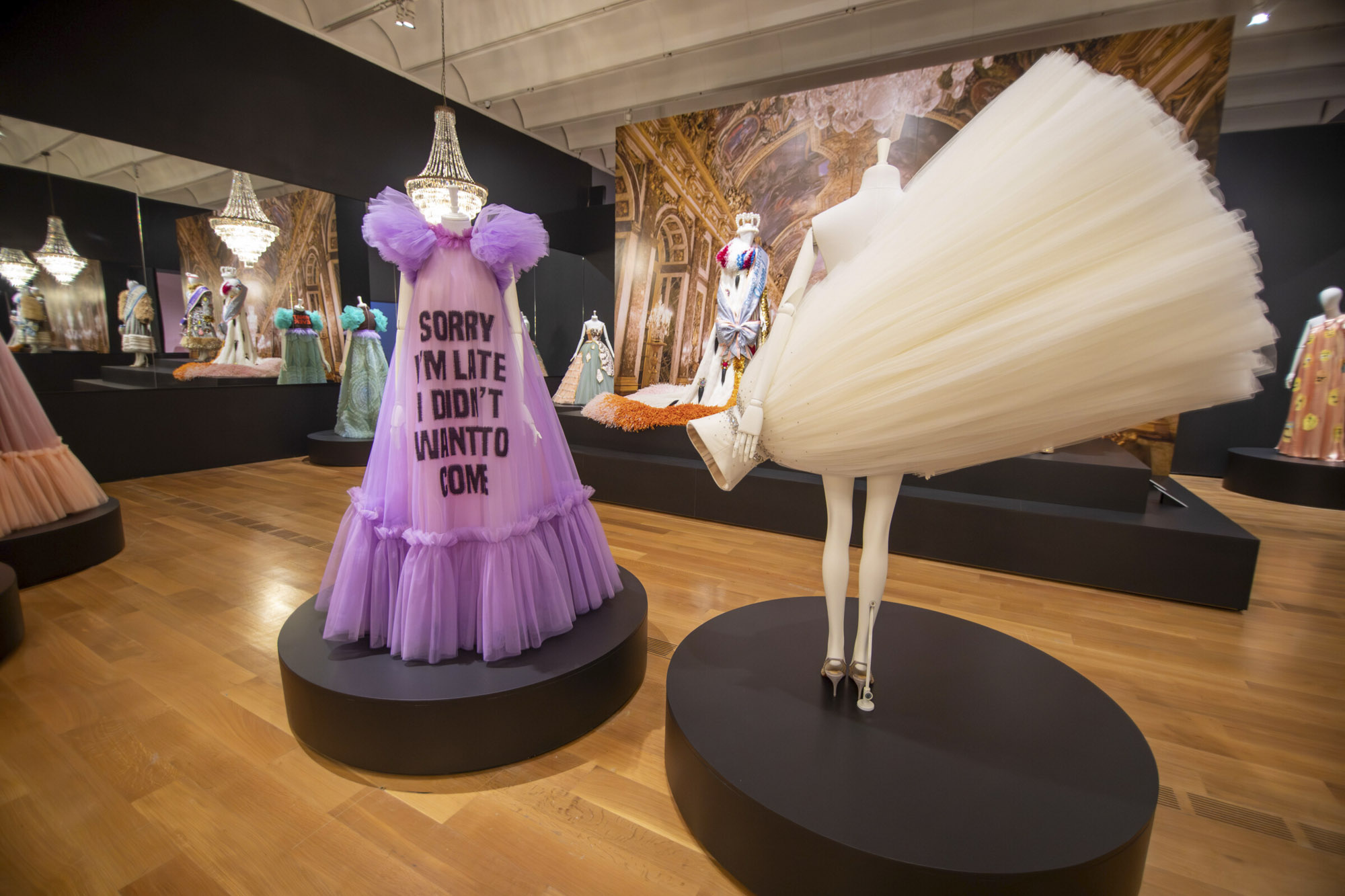 Viktor&Rolf’s ‘Fashion Statements’ hovers between two worlds ARTS ATL