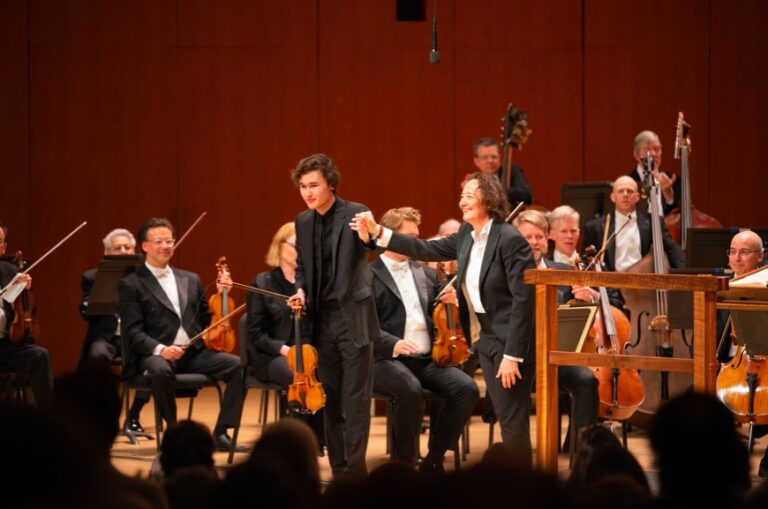 Review Violinist Daniel Lozakovich makes electrifying debut with the