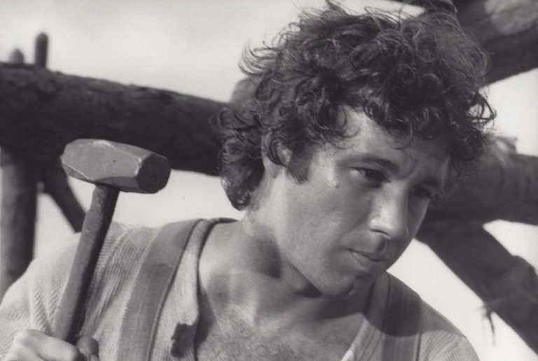 Remembrance: Multi-hyphenate artist Larry Larson spent life creating, making people laugh 