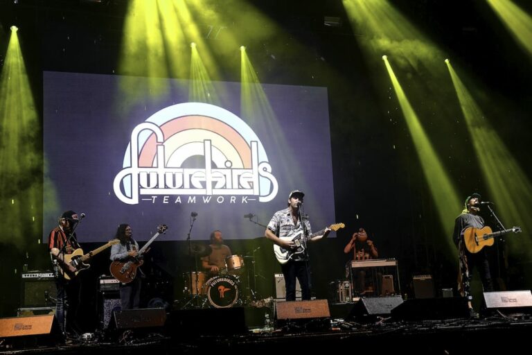 Shaky Knees Futurebirds