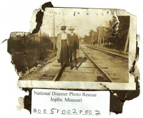 historic couple 300