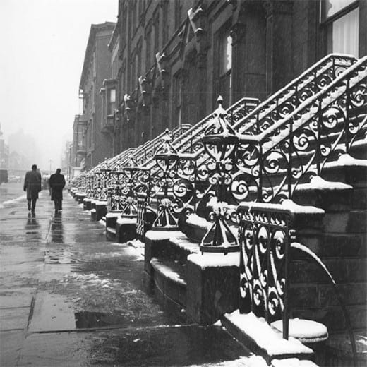 Vivian Maier: Untitled, 1955, silver gelatin print.