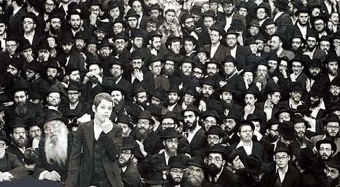 Clarence Davis: Many Jewish Men