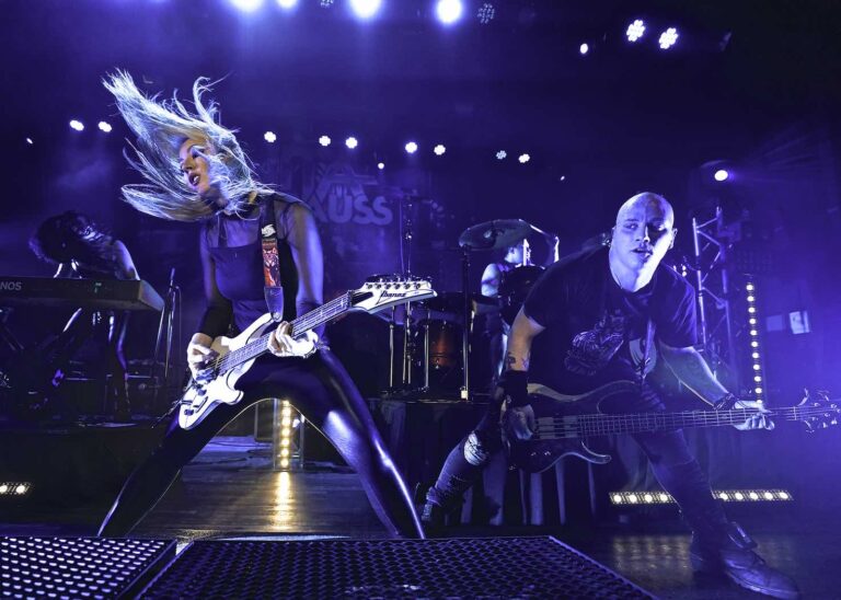Nita Strauss