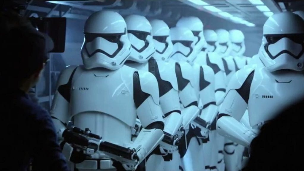 star_wars-_the_force_awakens_-_comic-con_2015_reel_4